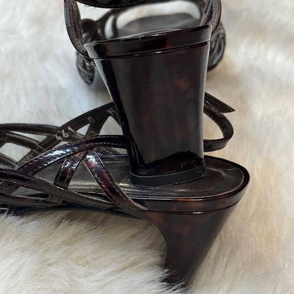 STUART WEITZMAN TORTOISE "TANGLE" PATENT SANDALS Shoes Strappy Size‎ 8 Summer - Picture 3 of 10